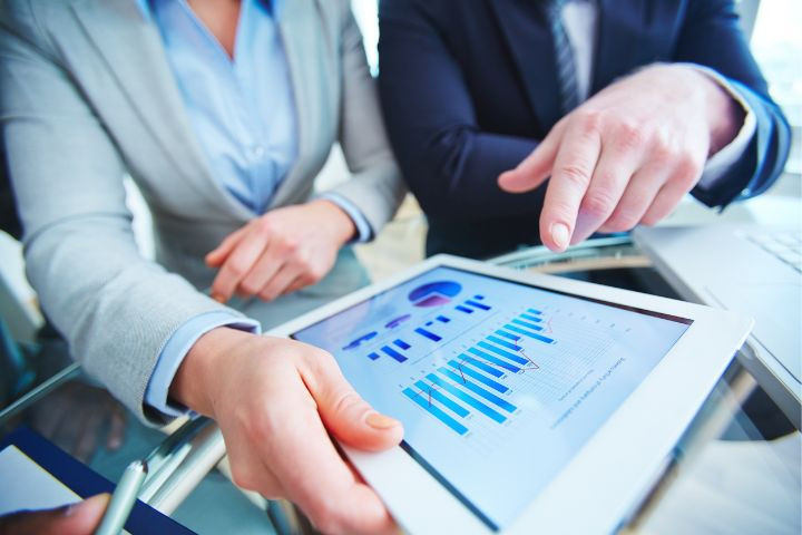 Consultoria SEO: Como a DIVIA Pode Ajudar sua Empresa a Dominar o Google