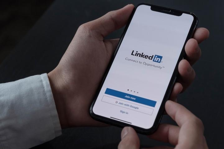 LinkedIn Ads para Clínicas Odontológicas